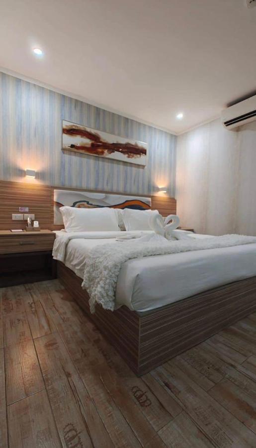 Erus Suites Hotel Boracay Manoc-Manoc Exterior foto