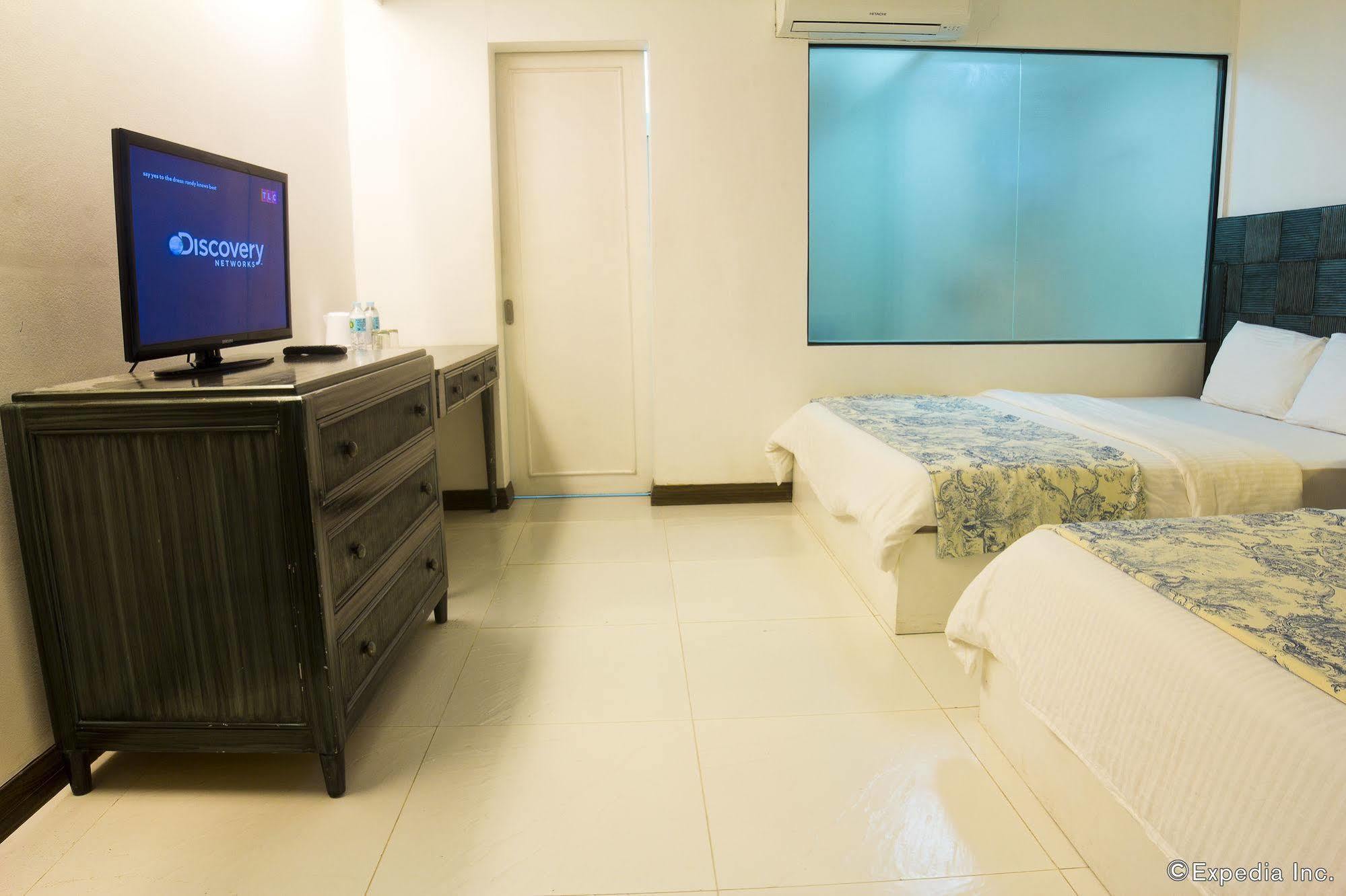 Erus Suites Hotel Boracay Manoc-Manoc Exterior foto